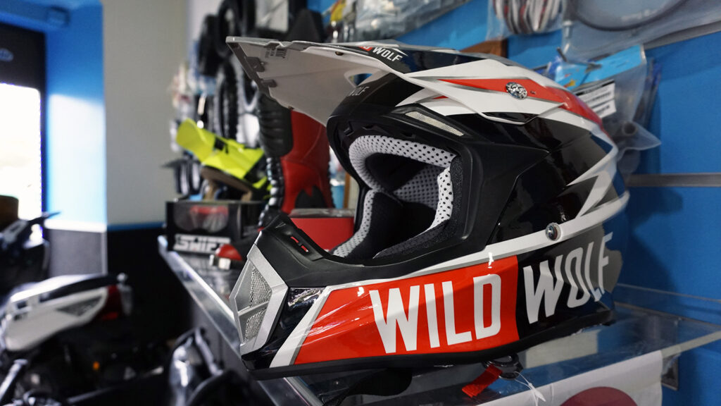 Casco cross en carbono wild wolf